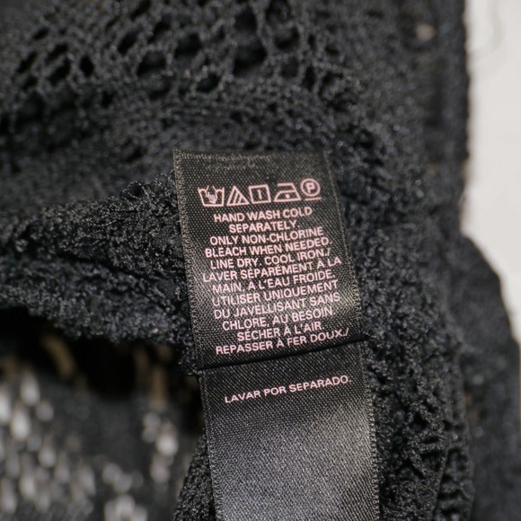 Victoria's Secret Lace Floral Sheer Shorts Size S - Picture 9 of 9